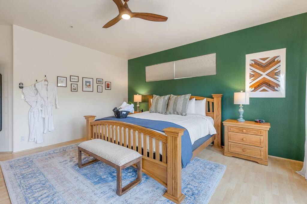 Close To Fresh Creek! Sleeps 12 ~ Amazing Views W/Serene Open Space ~ Hot Tub + Game Room ~ Trails Outside Sedona Exteriér fotografie
